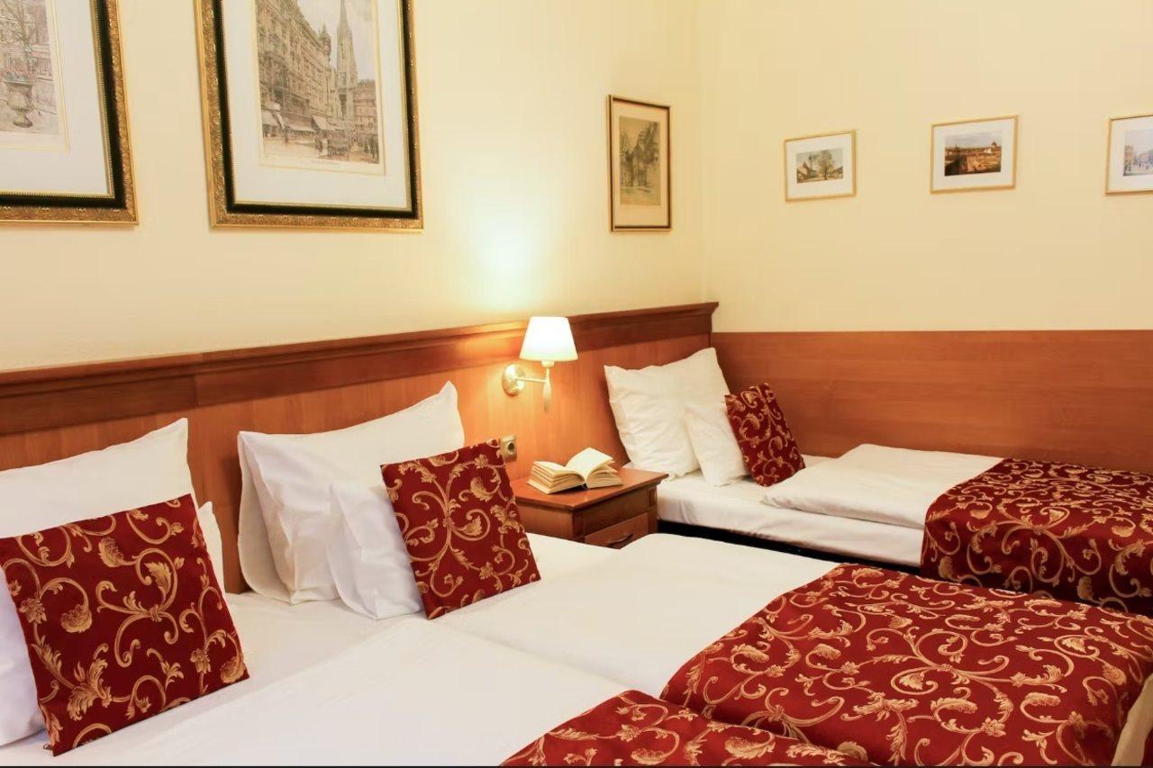 ซิตี้ เพนชั่น ชเตฟานชพลัทซ์ Hotel เวียนนา ภายนอก รูปภาพ