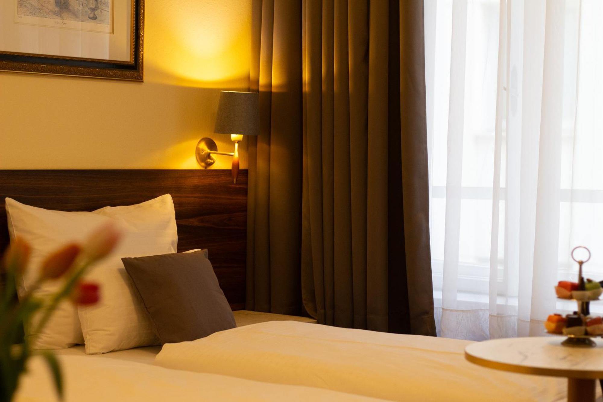 ซิตี้ เพนชั่น ชเตฟานชพลัทซ์ Hotel เวียนนา ภายนอก รูปภาพ