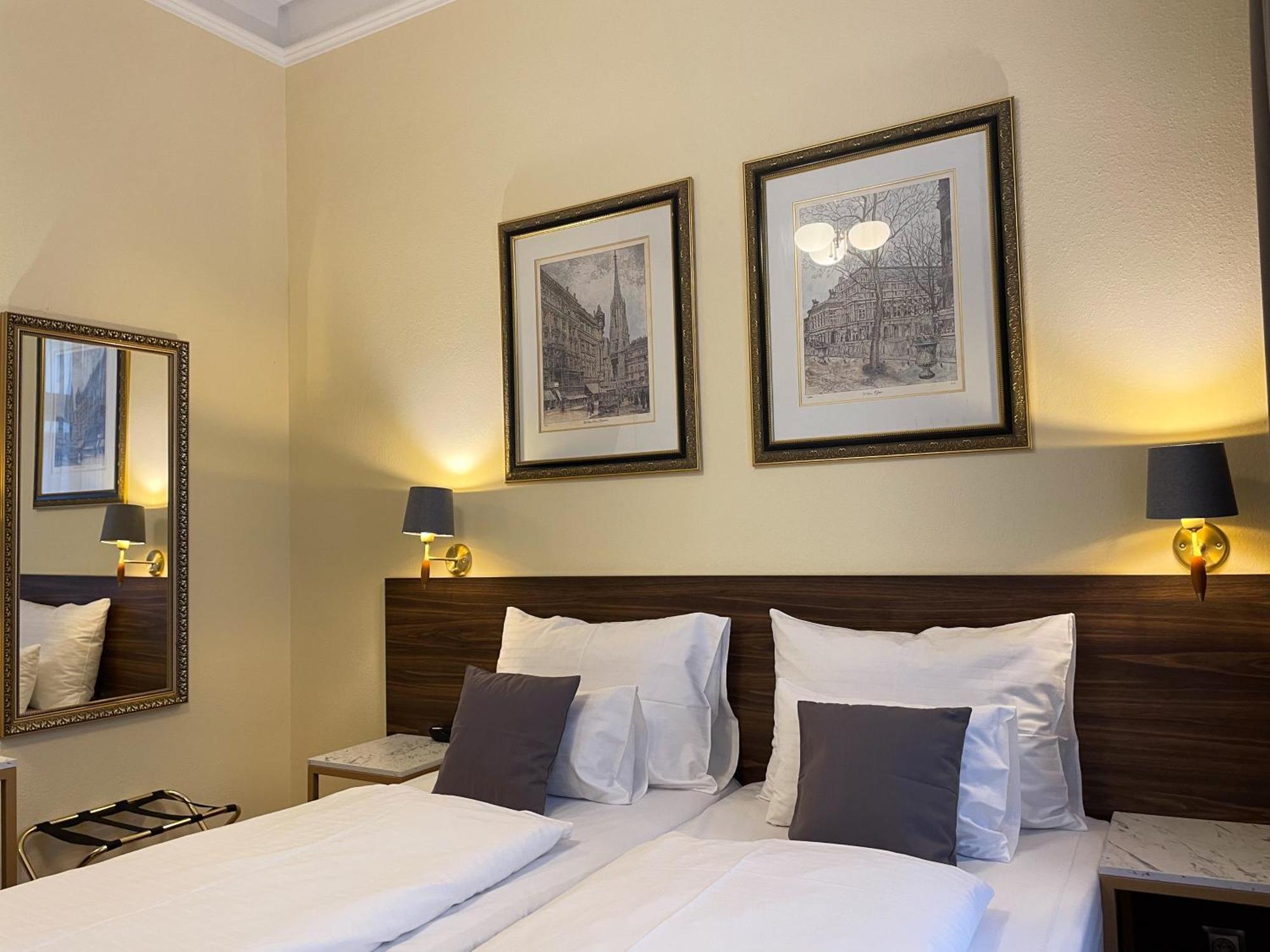 ซิตี้ เพนชั่น ชเตฟานชพลัทซ์ Hotel เวียนนา ภายนอก รูปภาพ